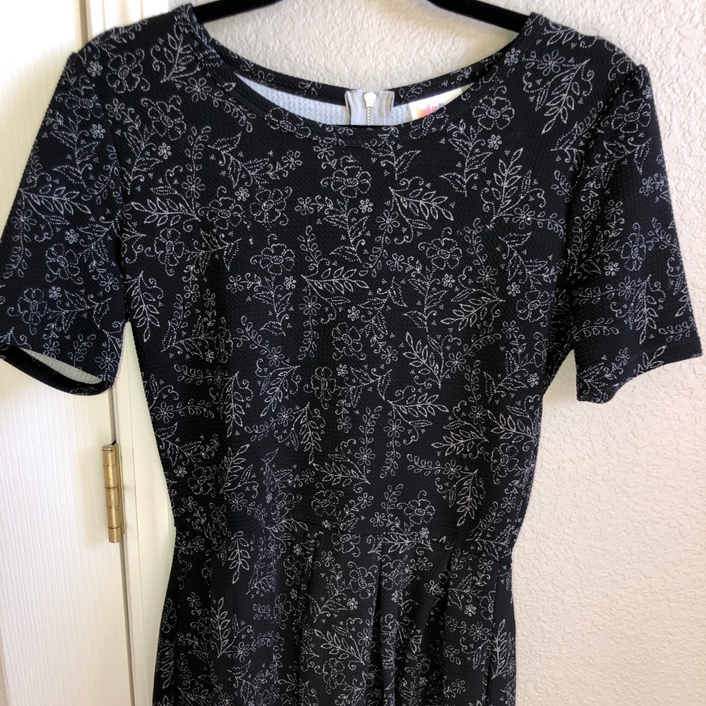 LulaRoe Amelia